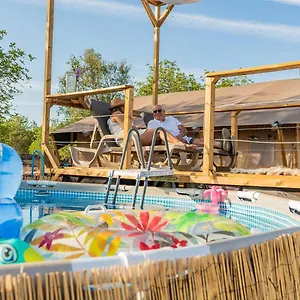  Luxe tent Ses Quinta Luxury Safari Tents Portugal