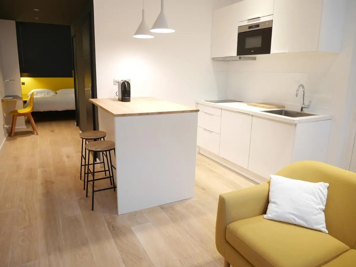 Appartement Au Chat Qui Dort Lille - Archives 18